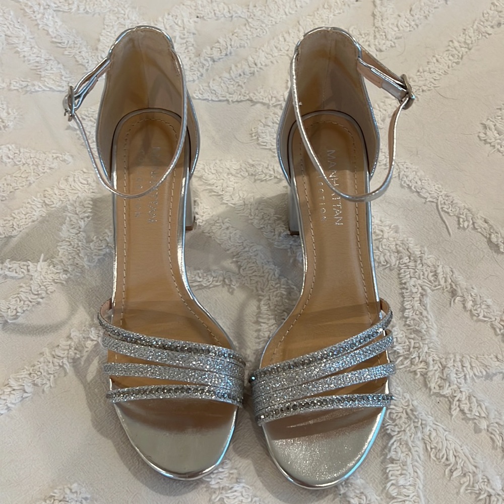 Formal Shoes - Picture 3 of 4